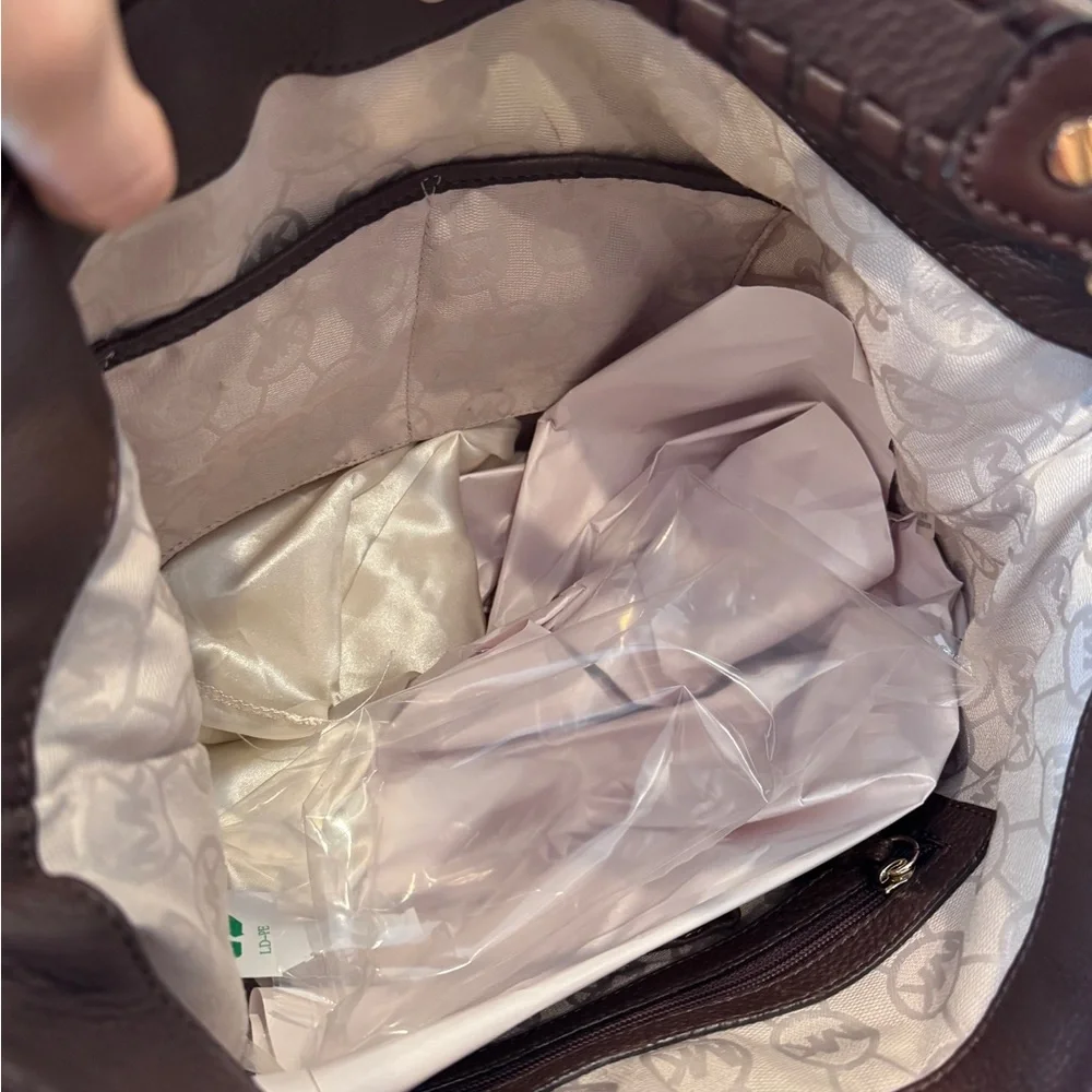 Michael Michael Kors‎ Metalic
Fabric & Leather trim hobo bag - Picture 6 of 6
